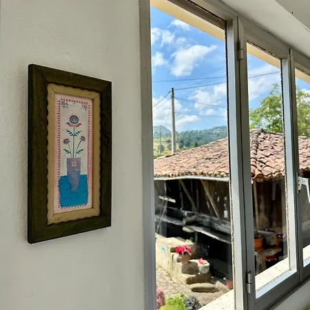 Casa La Eria Sevares